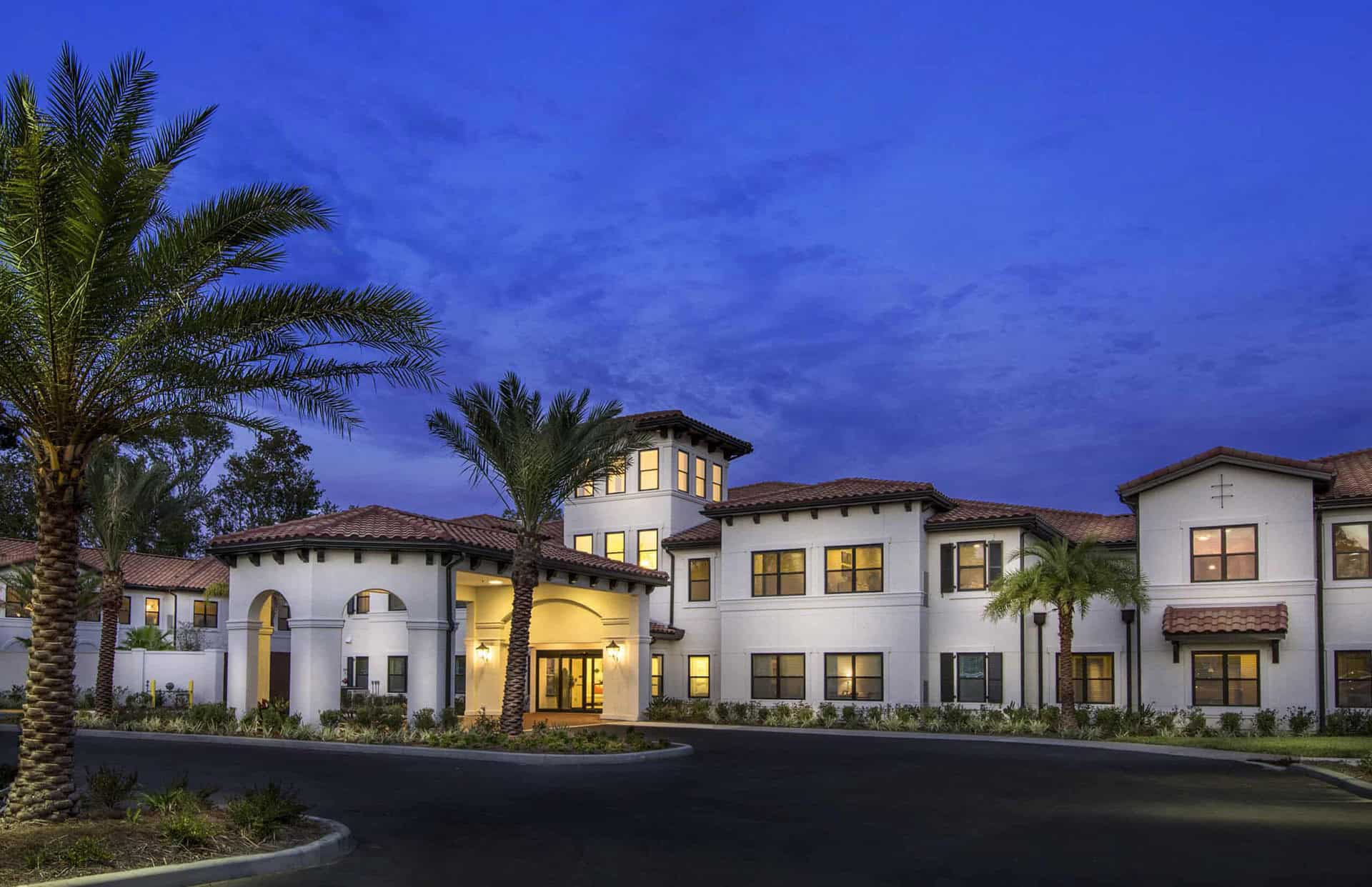 PQH SeniorLiving TheStarling Exterior